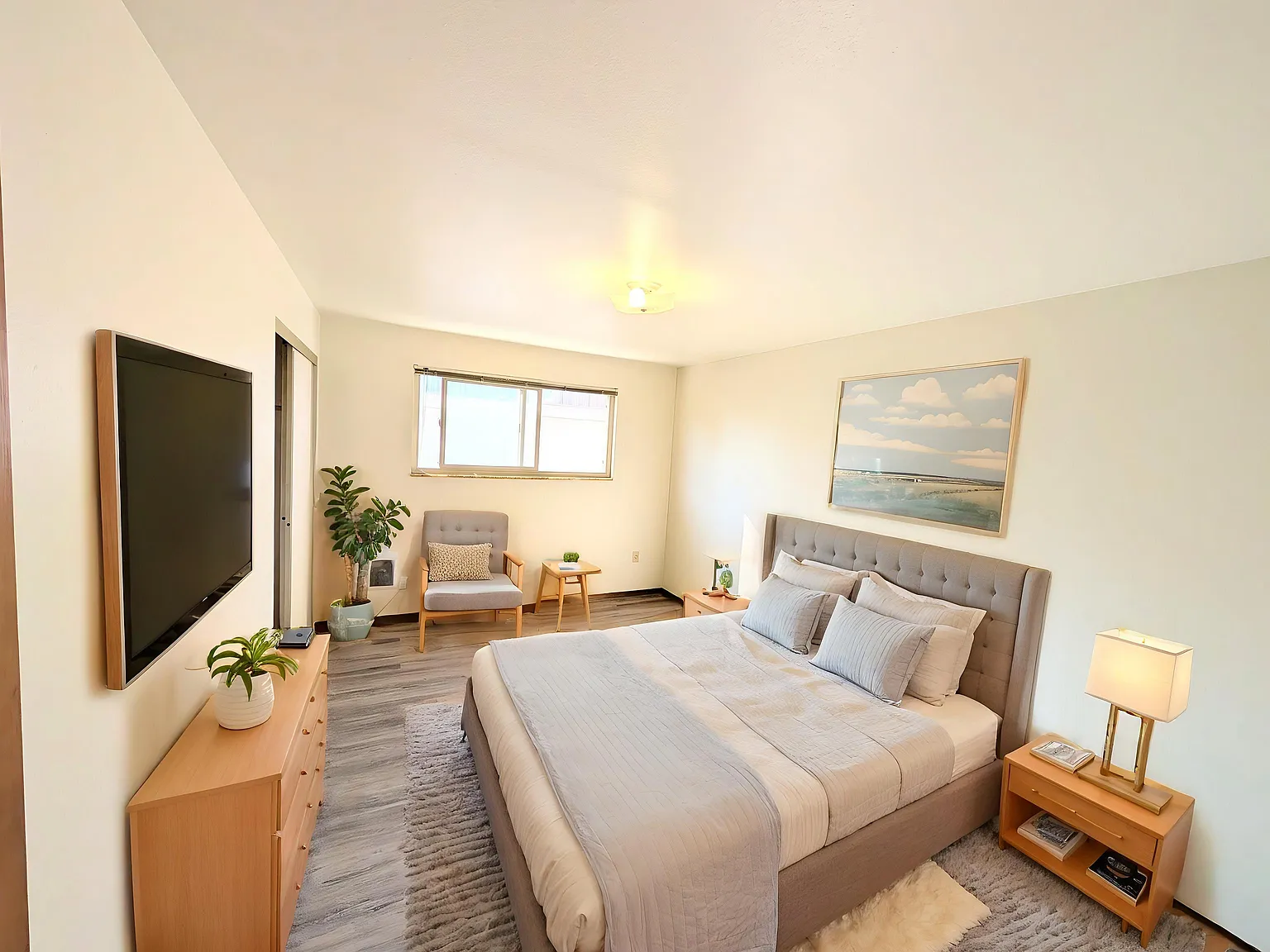 2 bed, 1000 sqft, $2,395 — Photo 2