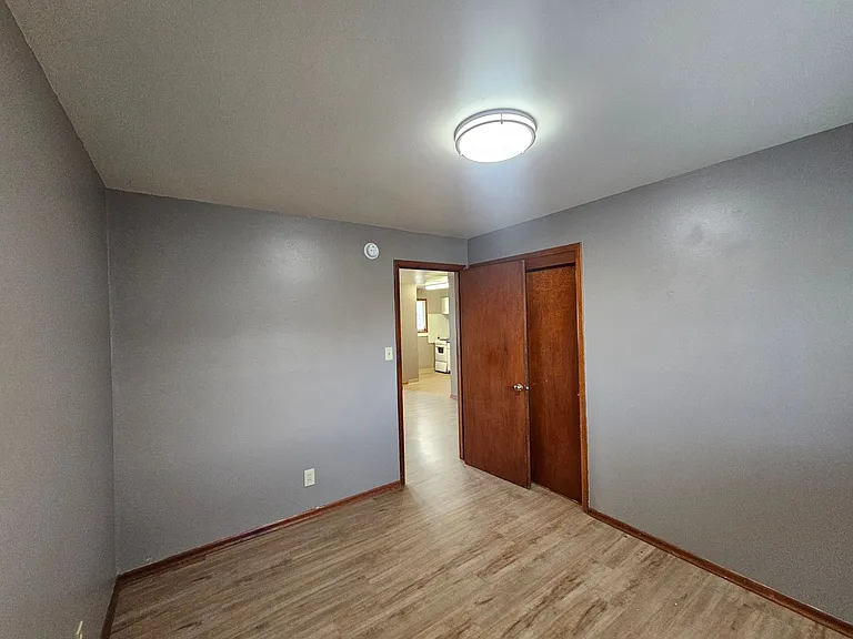 839 Cedar St #4 — Photo 10