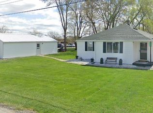 3655 W Wolf Lake St, Albion, IN 46701