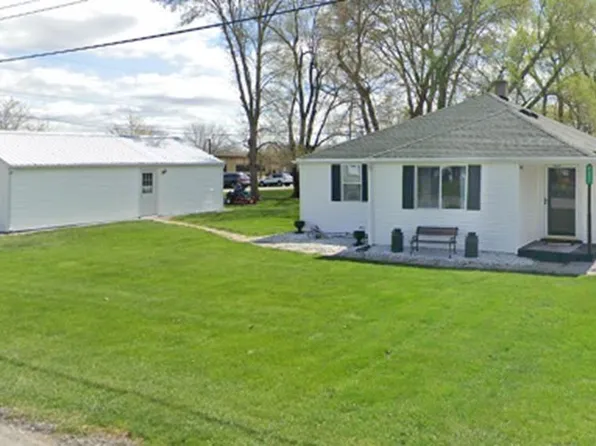 3655 W Wolf Lake St, Albion, IN 46701