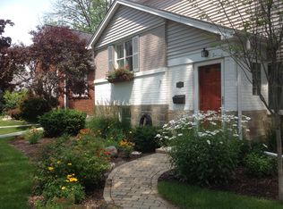 115 Lincoln St, Glenview, IL