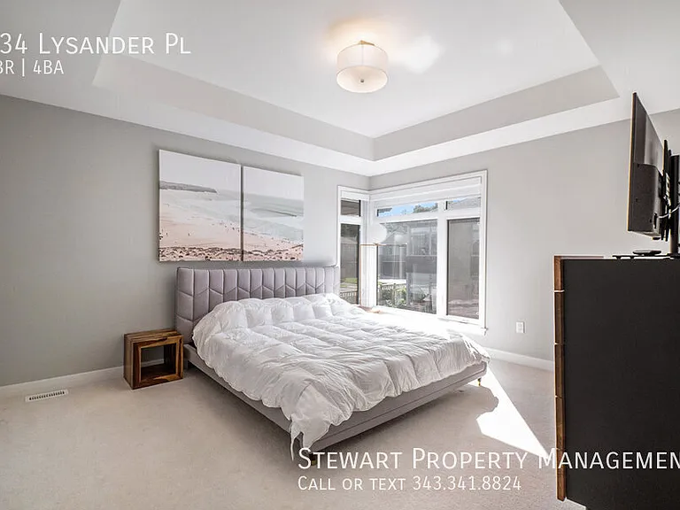334 Lysander Pl — Photo 13