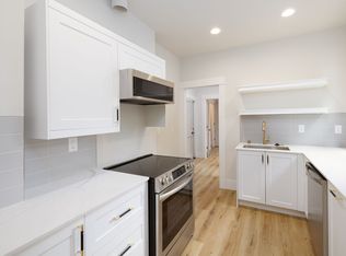 2123 E James St APT C, Seattle, WA 98122