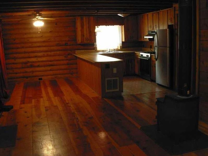 Kitchen/dining area