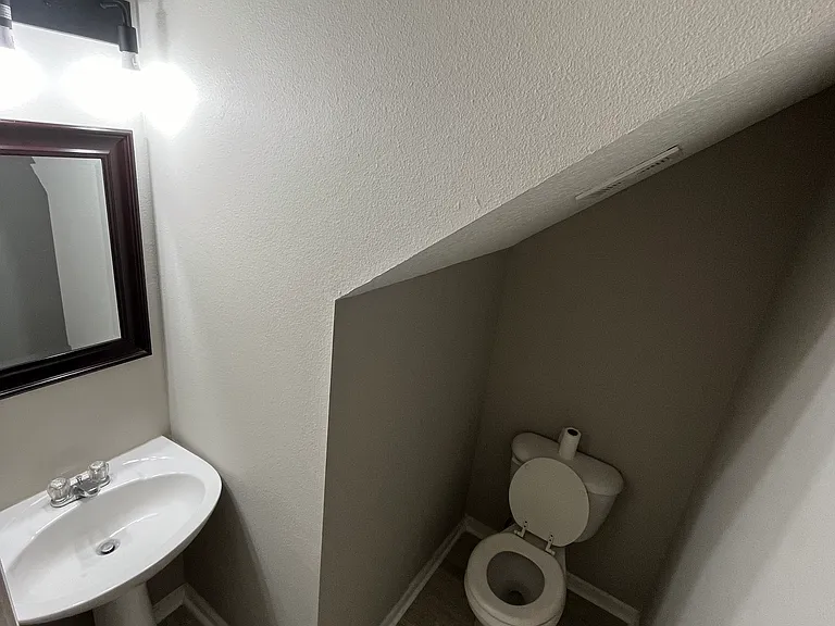 5260 Collins Rd #1305 — Photo 6