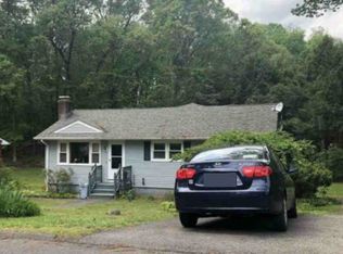 172 Amity St, Meriden, CT 06450