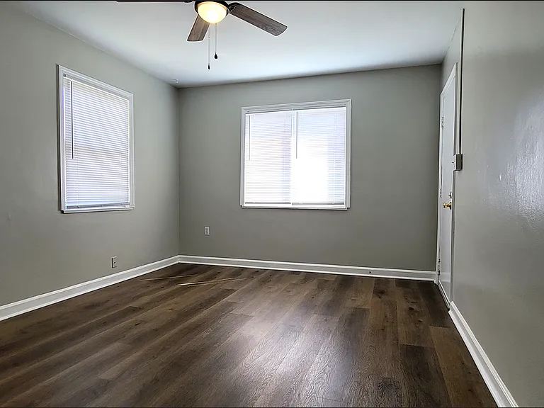 Fairborn - 219-237 East Xenia — Photo 6