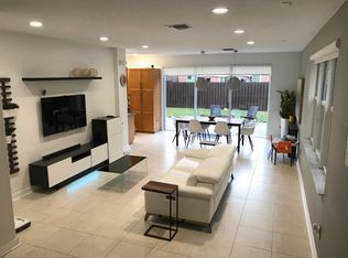 5243 SW 155th Way, Hollywood, FL 33027