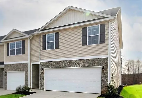 1320 Maltese Ln Photo 1