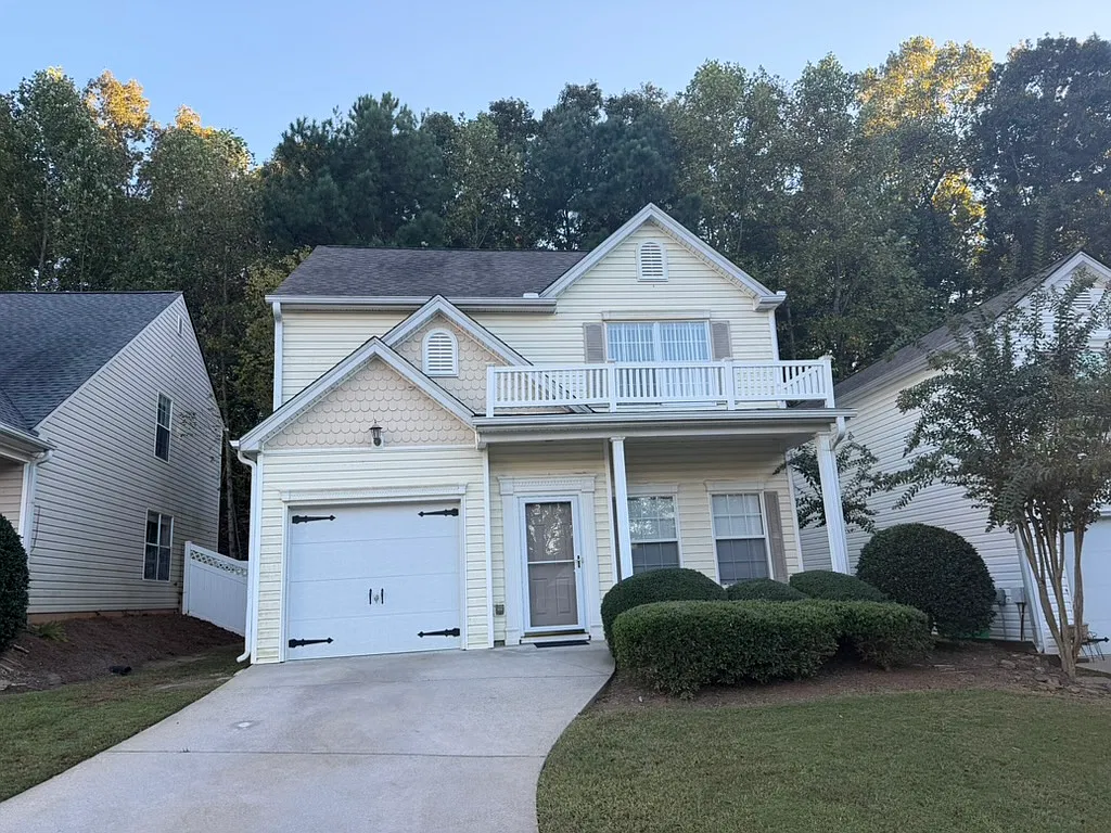 3 bed, 2.5 bath, 1364 sqft, $1,850 — Photo 1