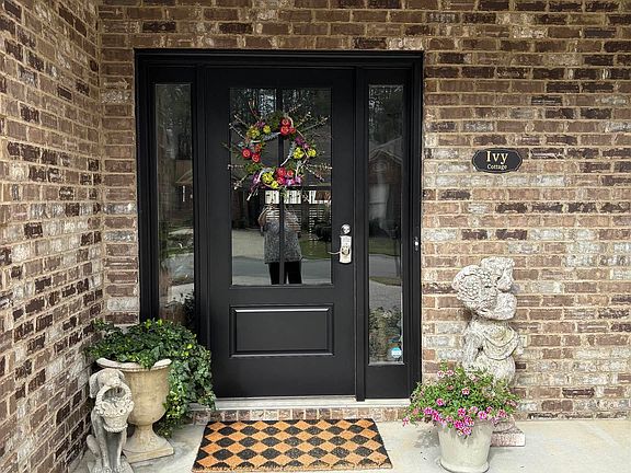 2nd image of 438 N Lake Rd