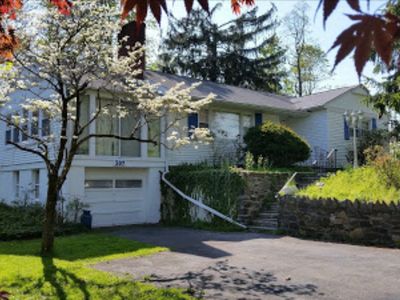 307 Sunset Hill Rd E, Fishkill, NY, 12524