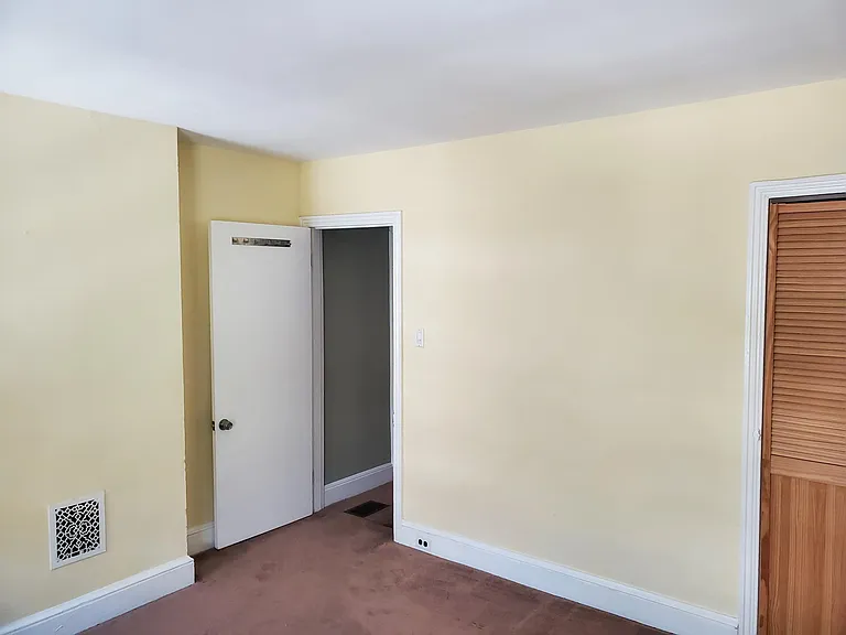 414 E Flora St — Photo 19