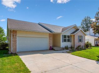 407 Prairie Dr, Monroe, IA 50170