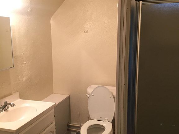 4th image of 2321 Park Ave #3