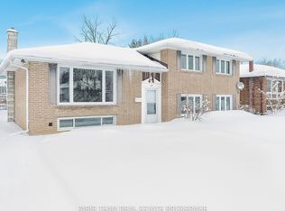 128 Rose St, Barrie, ON L4M 2T7