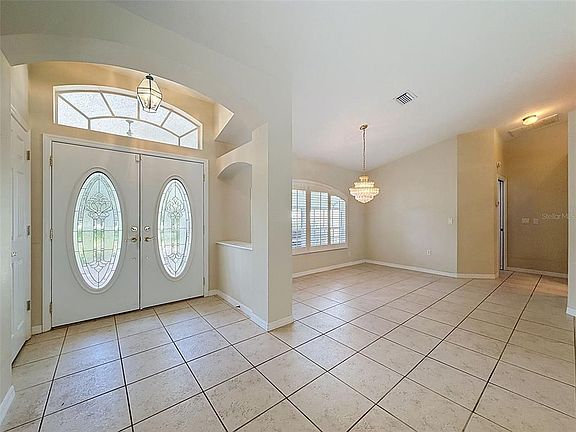 5th image of 22 Grevillea Ct