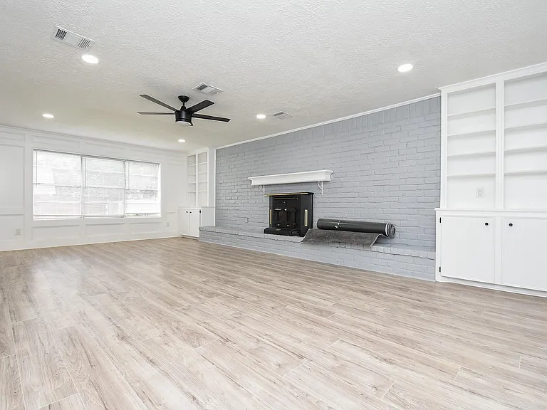15814 Winding Moss Dr — Photo 18