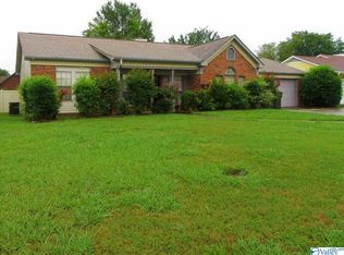2718 Winthrop Dr SW, Decatur, AL 35603