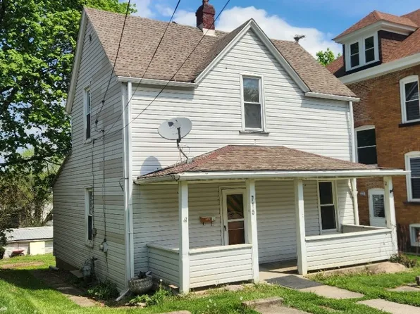 716 Park Ave, Ellwood City, PA 16117