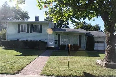 337 Marshall St photo 1