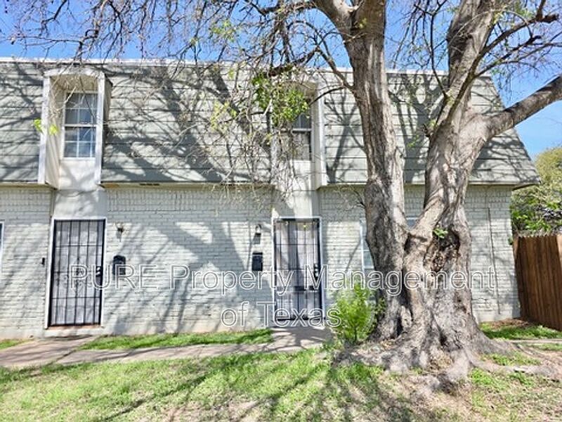 1st image of 5808 Wellington Dr APT 1