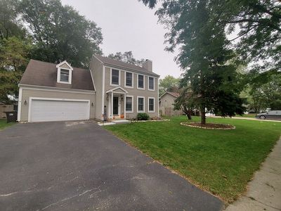 789 Eletson Dr, Crystal Lake, IL, 60014