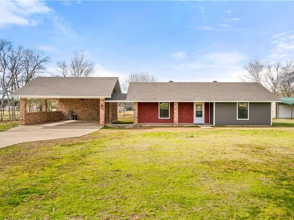 564 Horseshoe Dr, Elizabeth, LA 70638