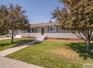 990 Curtis St, Blackfoot, ID 83221