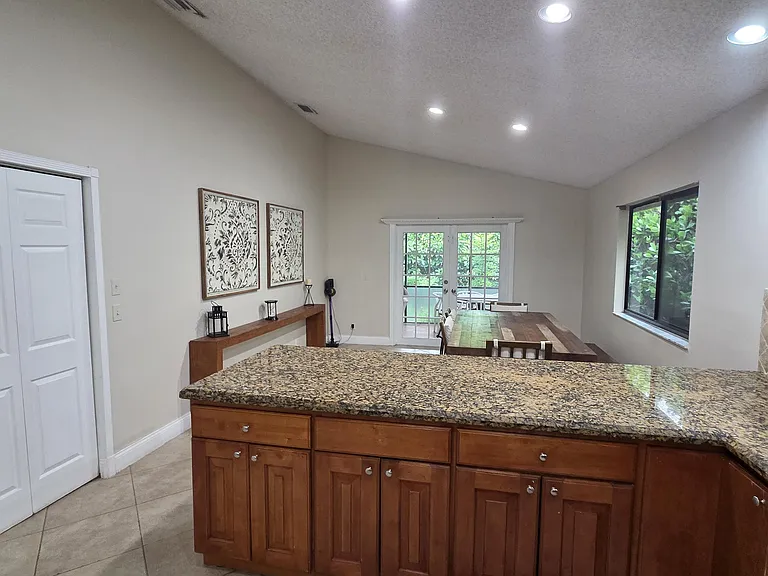 4170 NW 6th St — Photo 14