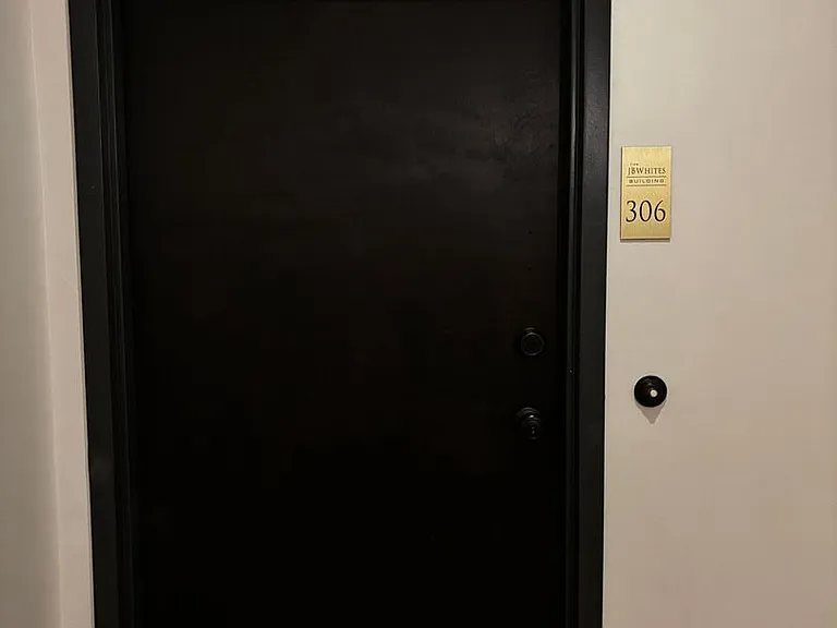 936 Broad St #306 — Photo 3