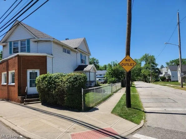 4516 Warner Rd, Cleveland, OH 44105