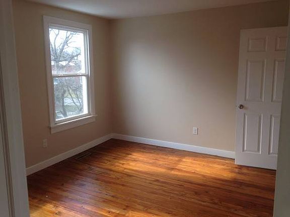 2nd image of 3411 Lawson St