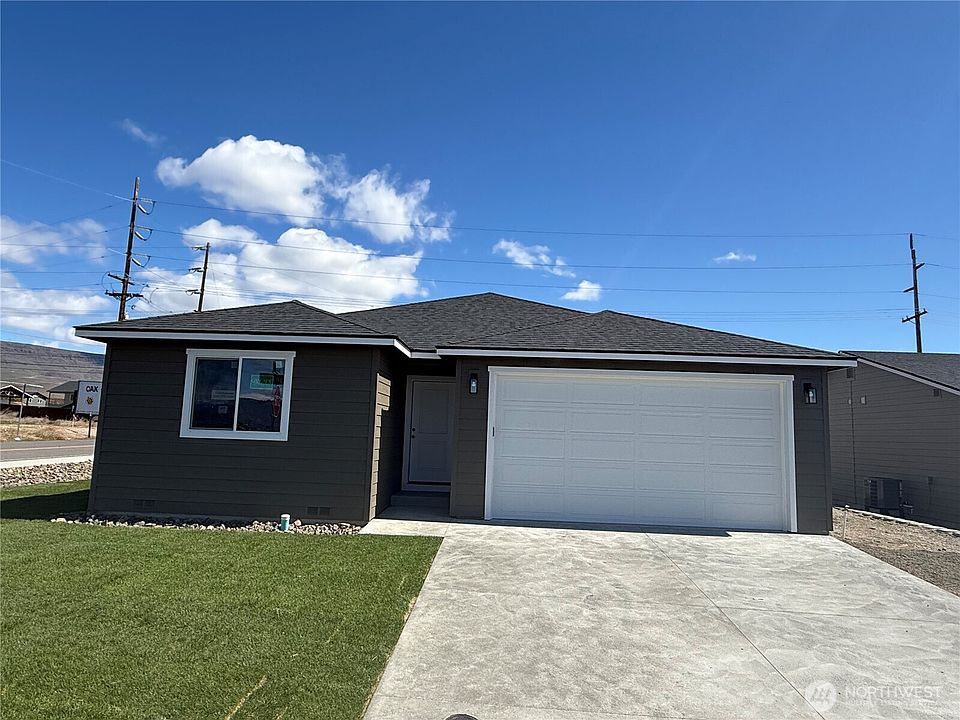 1st image of 2484 Noah Street SE
