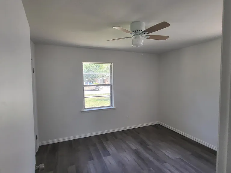 133 Baron Pl — Photo 7