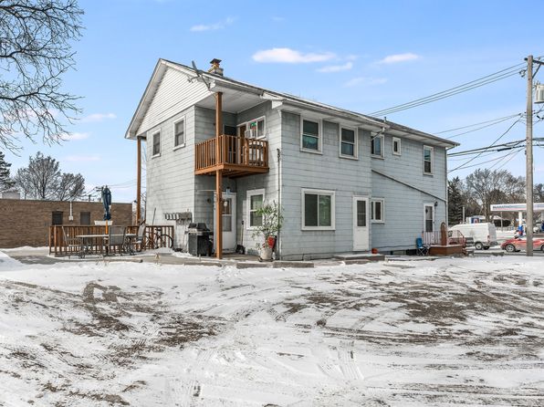 3 E Main St APT 1