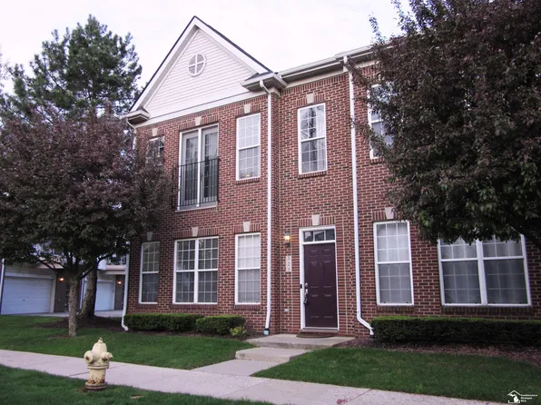 323 Kaye Lani Ave, Monroe, MI 48161