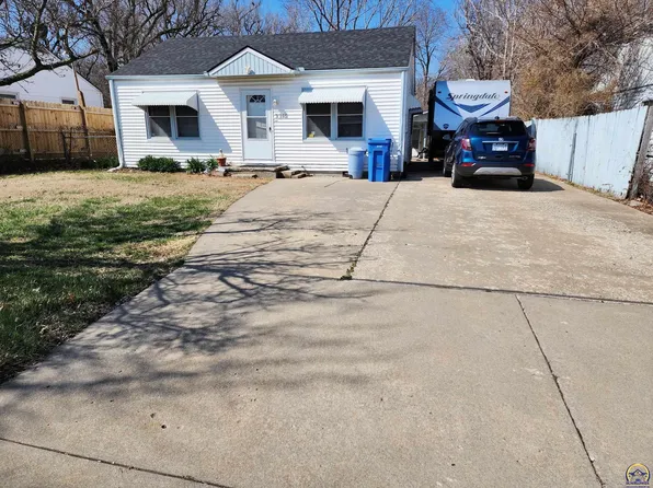 3315 SE Indiana Ave, Topeka, KS 66605