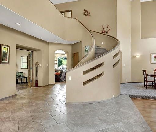 Grand_Entry_Foyer