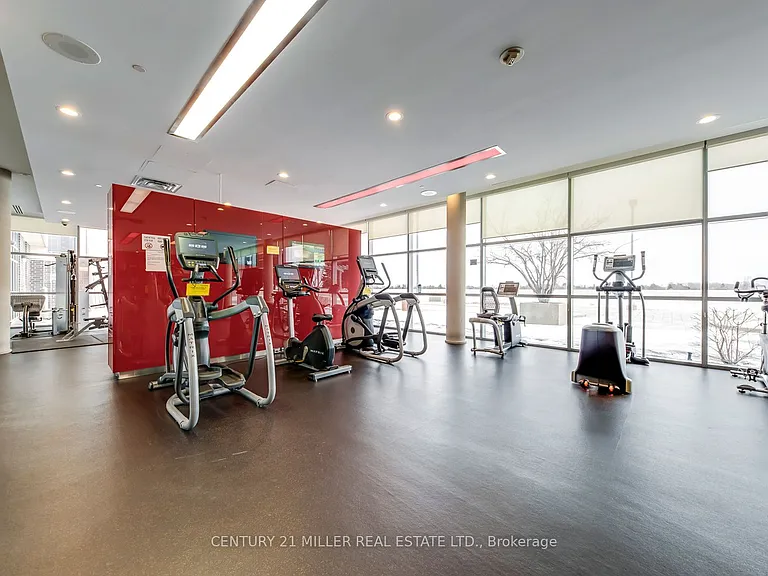 125 Village Green Sq #3803 — Photo 38