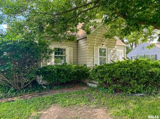 1724 E Terrace View Ln, Peoria Heights, IL 61616