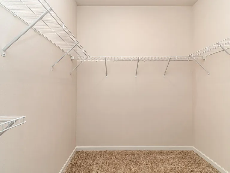 9073 Remnick Dr — Photo 3