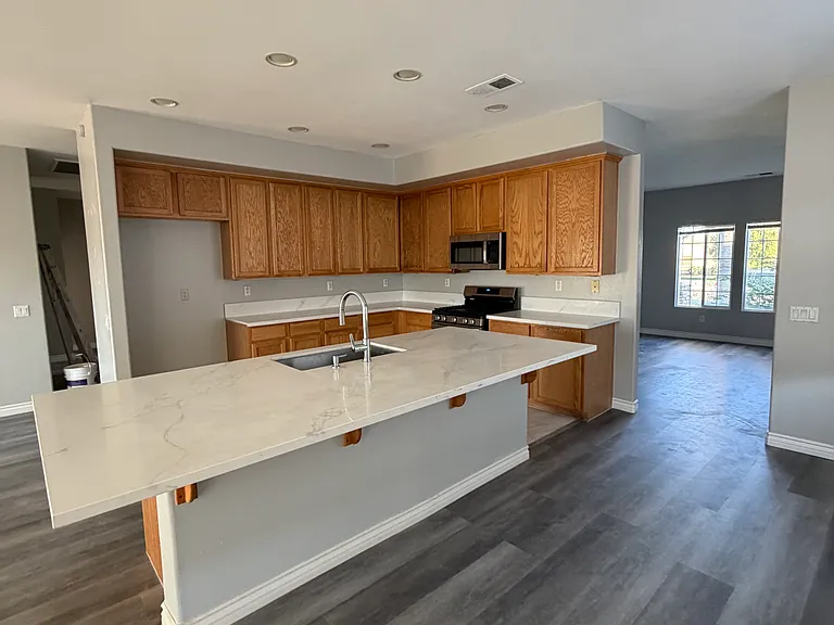 24658 Constellation Way — Photo 6