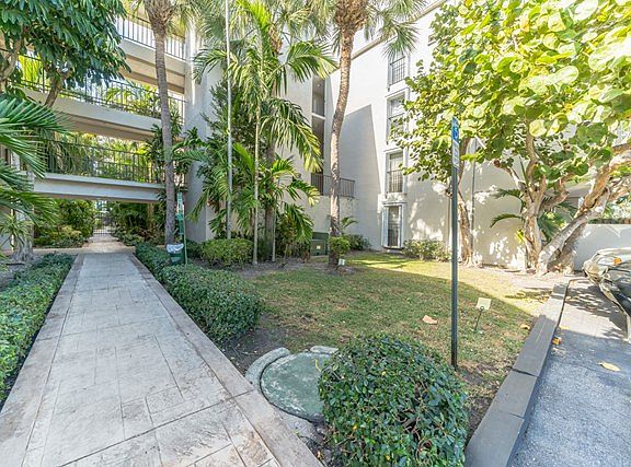 5th image of 6884 N Kendall Dr APT C202