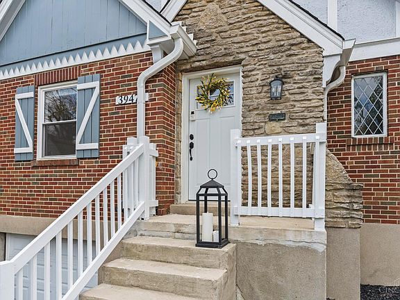 4th image of 3947 Holman Cir