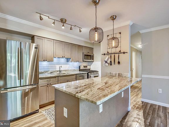 5th image of 12204 Braxfield Ct #6-232
