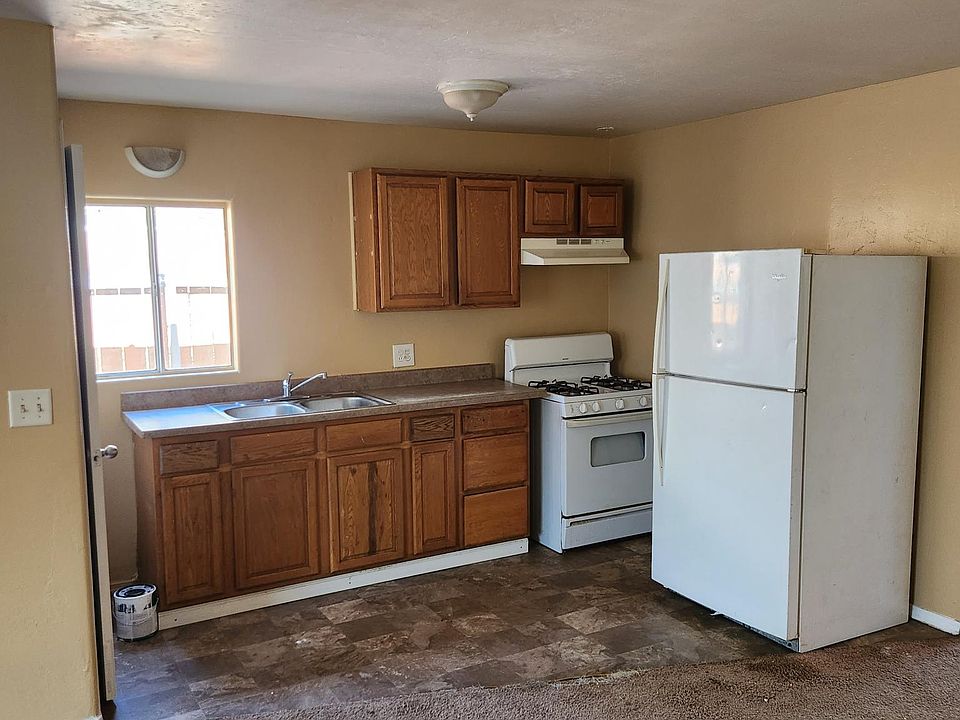 1st image of 323 Wilson Ave House A