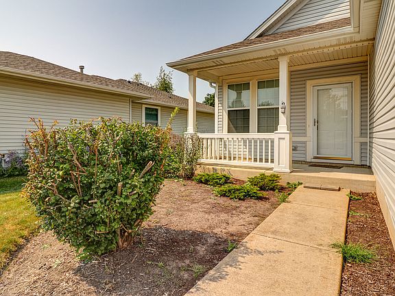 2nd image of 12954 Illinois Dr