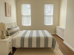 1877 Harman St #2R, Ridgewood, NY 11385