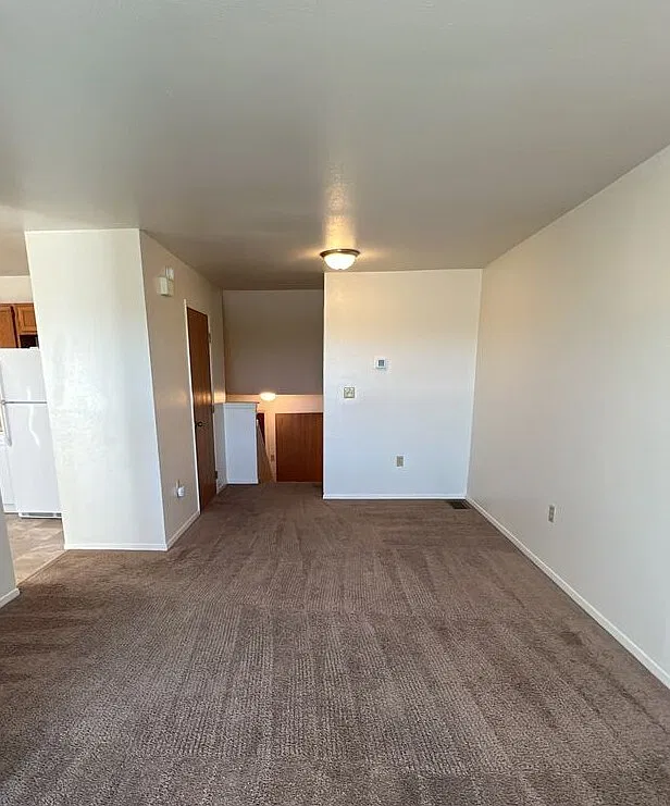 2 bed, 1.5 bath, 1066 sqft, $1,488 — Photo 3